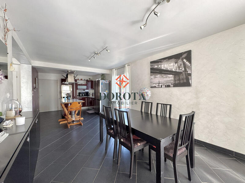 Maison - 160 m² - 6 pièces