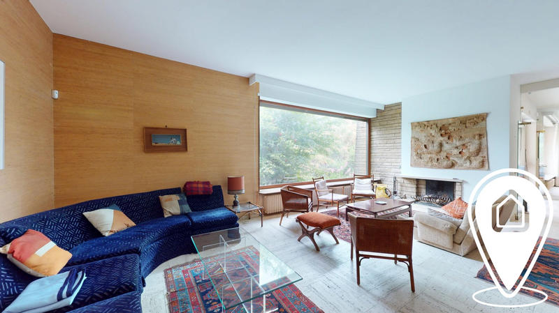 Maison - 346 m² - 11 pièces