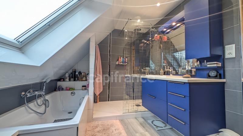 Maison - 150 m² - 6 pièces