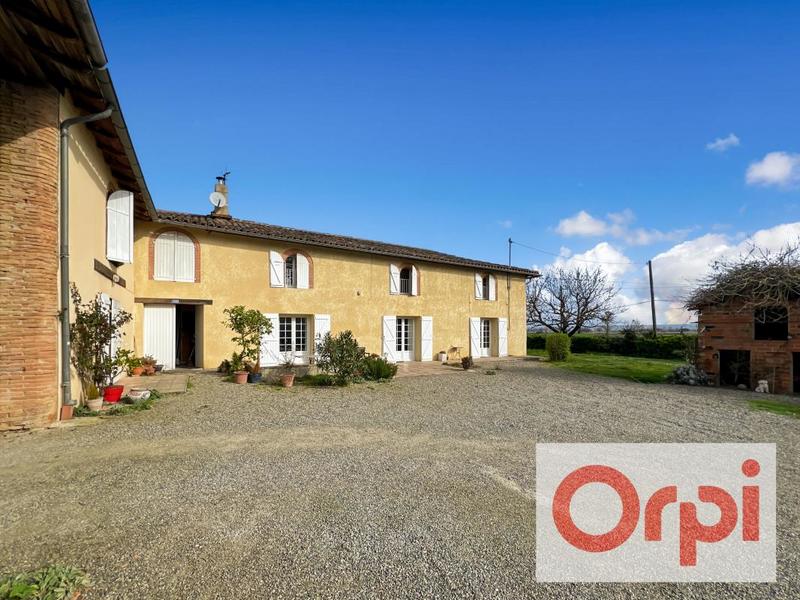 Maison - 300 m² - 9 pièces