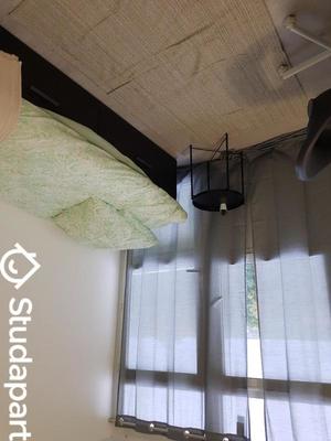 Chambre - 9 m² - 1 pièce