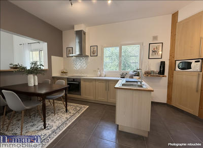 Villa - 183 m² - 6 pièces