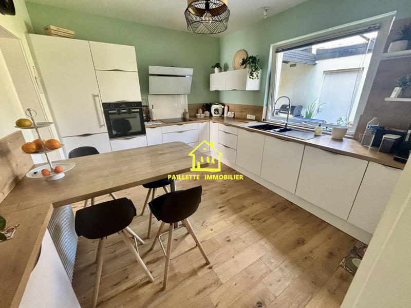 Maison - 146 m² - 6 pièces