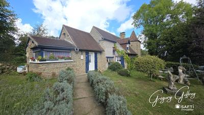 Maison - 100 m² - 5 pièces