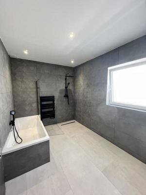 Maison traditionnelle - 150 m² - 6 pièces