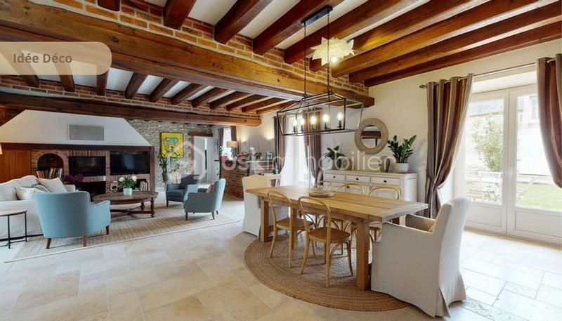 Maison ancienne - 246 m² - 8 pièces