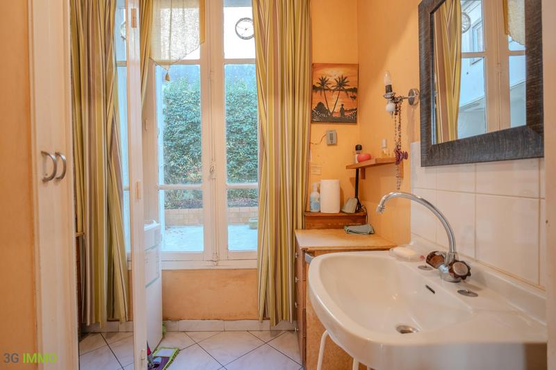 Maison de maîtres - 100 m² - 6 pièces