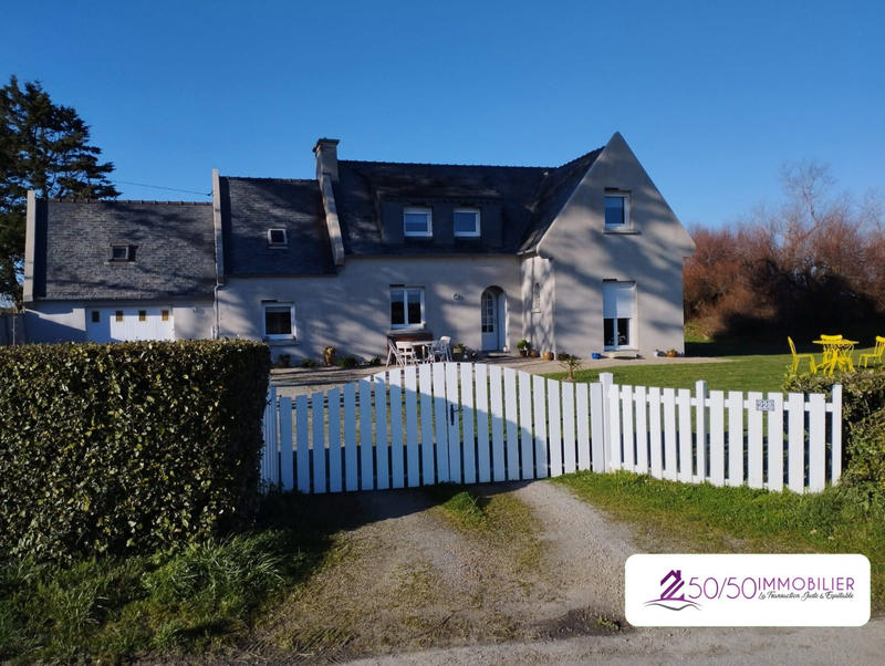 Maison traditionnelle - 95 m² - 5 pièces