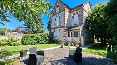 Maison - 149 m² - 7 pièces