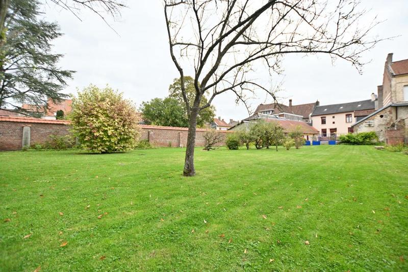 Maison - 184 m² - 6 pièces