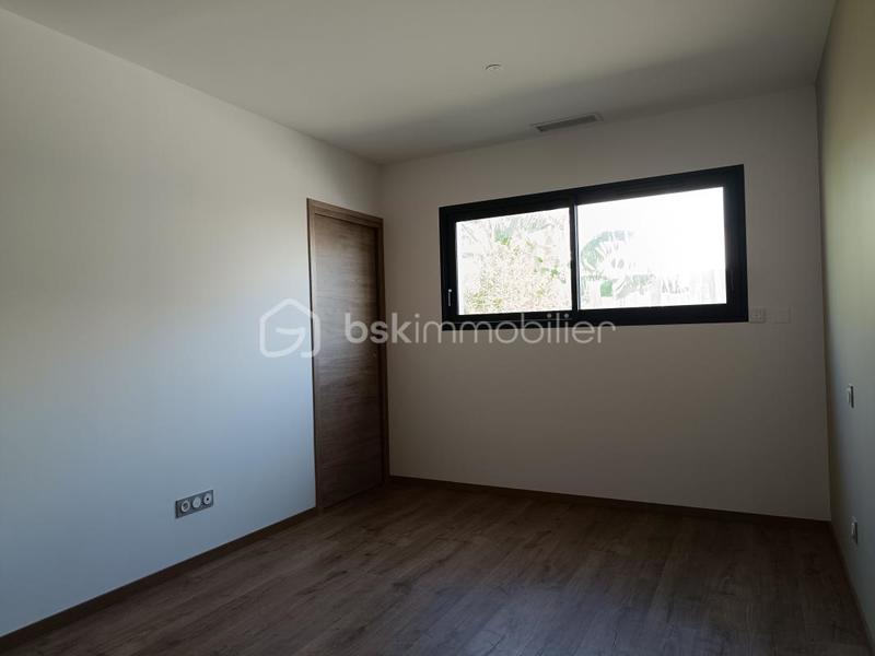 Maison - 121 m² - 5 pièces