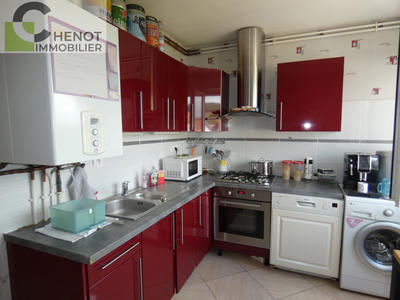 Appartement - 80 m² - 3 pièces