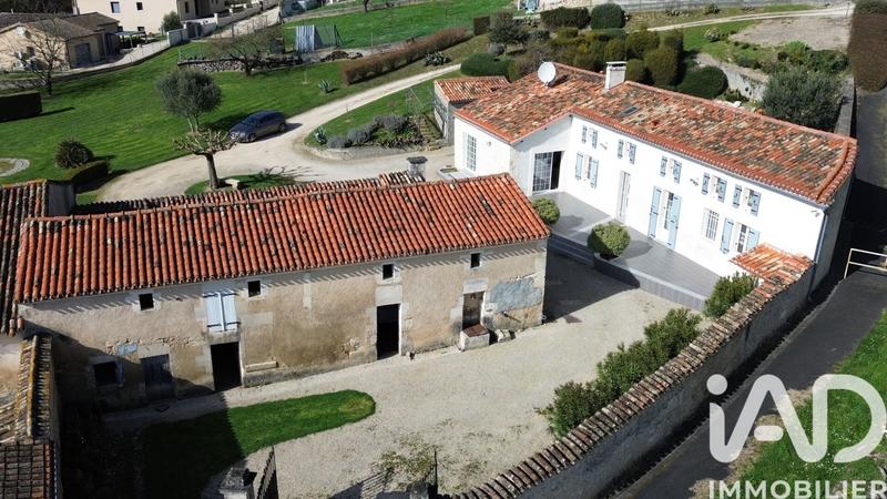 Maison - 160 m² - 6 pièces