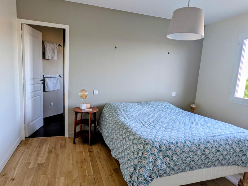 Villa - 201 m² - 6 pièces