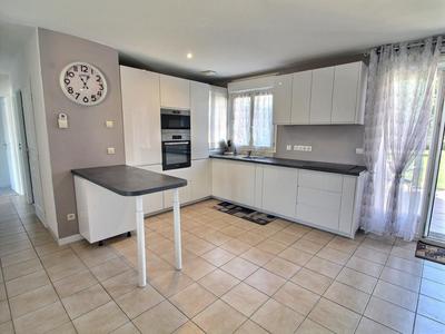 Maison - 124 m² - 6 pièces
