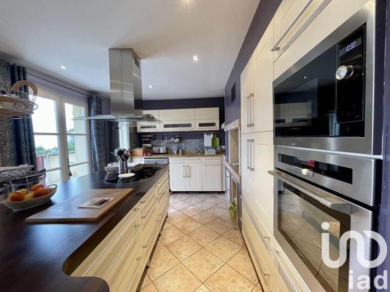 Maison - 175 m² - 7 pièces