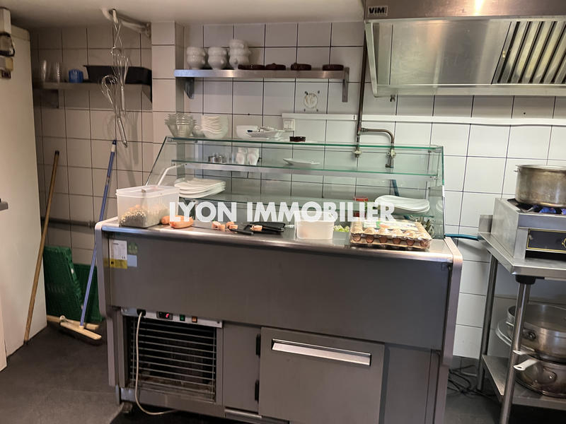 Fonds de commerce - Local commercial - 170 m²