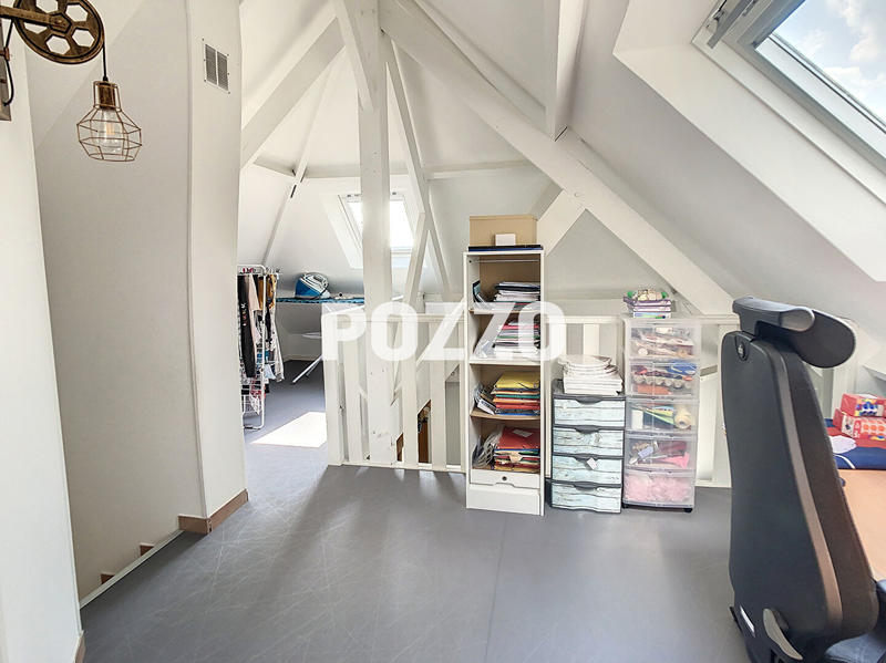 Maison - 92 m² - 5 pièces