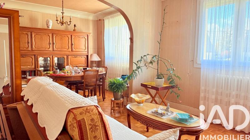 Maison - 160 m² - 9 pièces