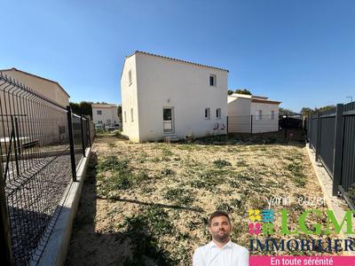 Maison - 95 m² - 4 pièces