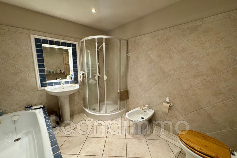 Maison - 158 m² - 5 pièces