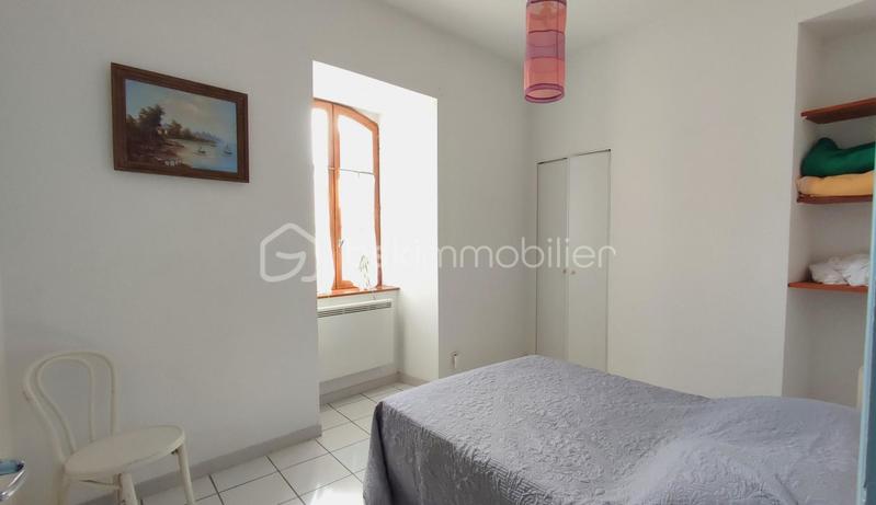 Immeuble - 255 m² - 18 pièces