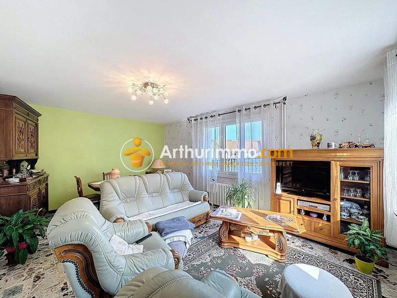 Maison - 189 m² - 8 pièces