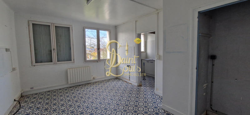 Maison - 210 m² - 5 pièces