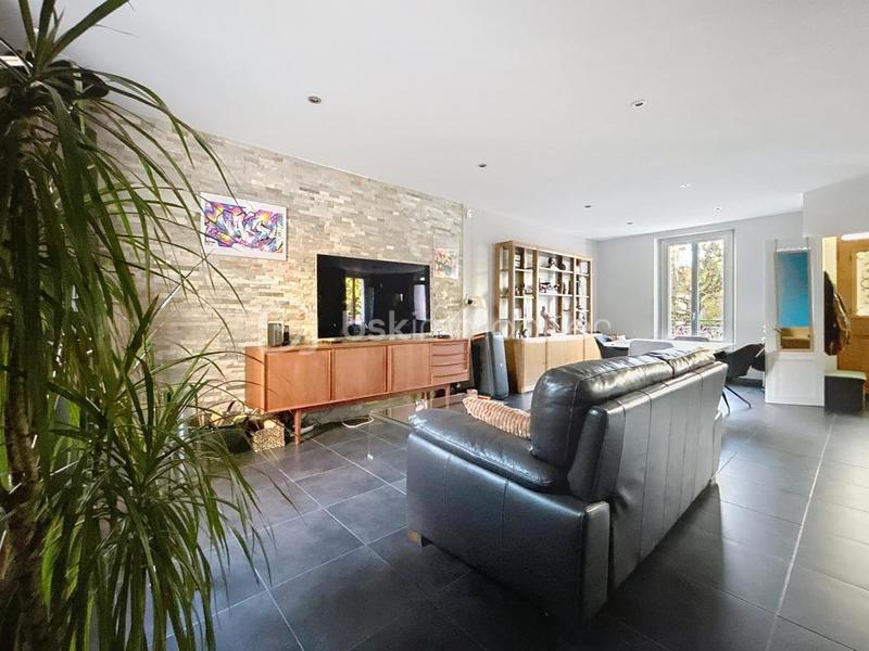 Maison - 125 m² - 6 pièces