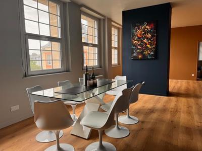 Appartement - 150 m² - 6 pièces