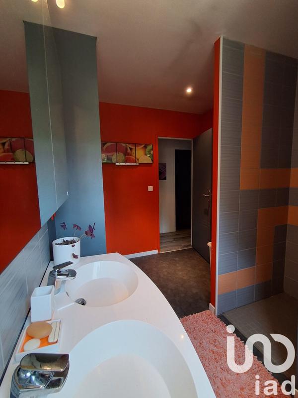 Maison - 142 m² - 6 pièces