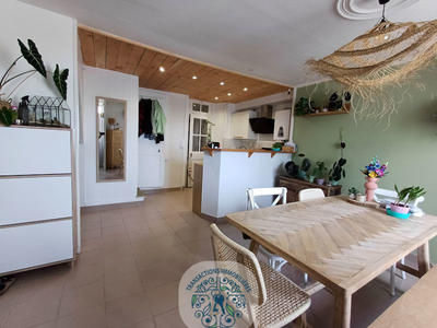 Maison - 67 m² - 5 pièces