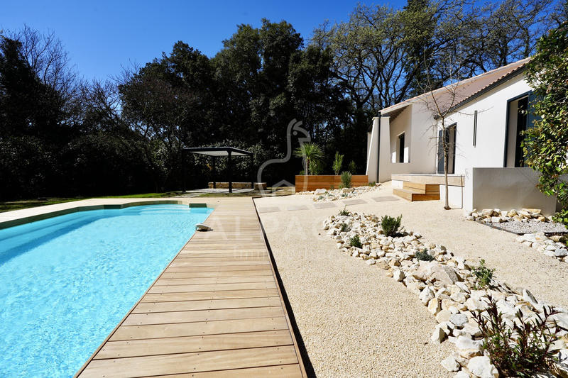 Maison - 163 m² - 6 pièces