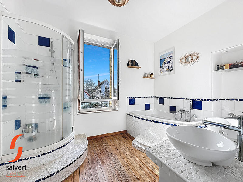 Maison - 114 m² - 6 pièces