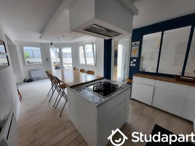 Chambre - 12 m² - 1 pièce