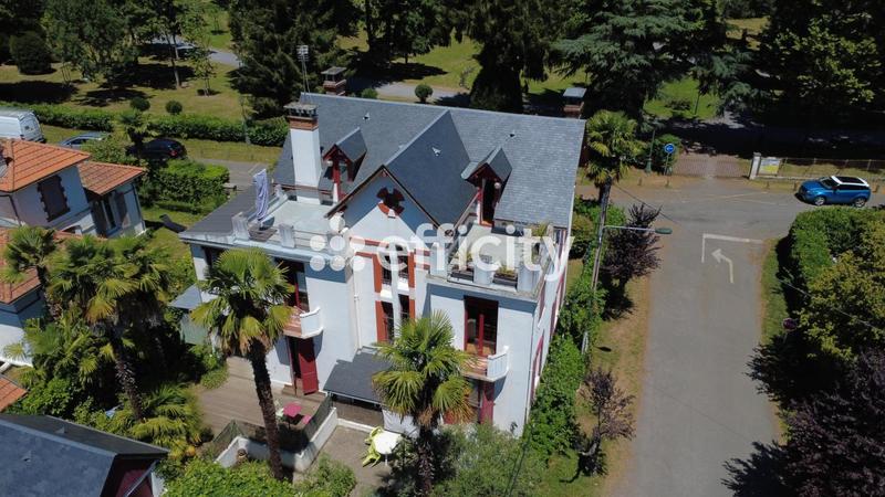 Appartement - 150 m² - 4 pièces