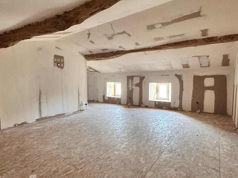 Maison - 143 m² - 6 pièces