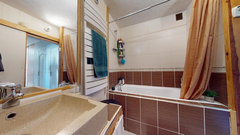 Appartement - 83 m² - 3 pièces