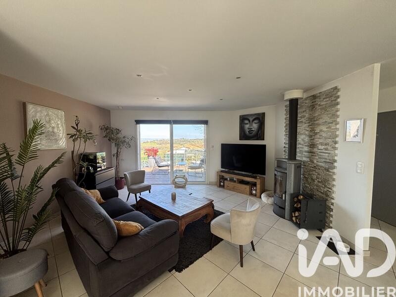 Maison - 130 m² - 6 pièces