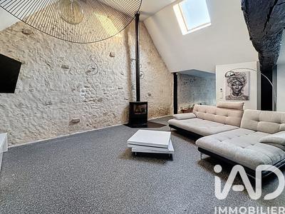 Maison - 193 m² - 8 pièces