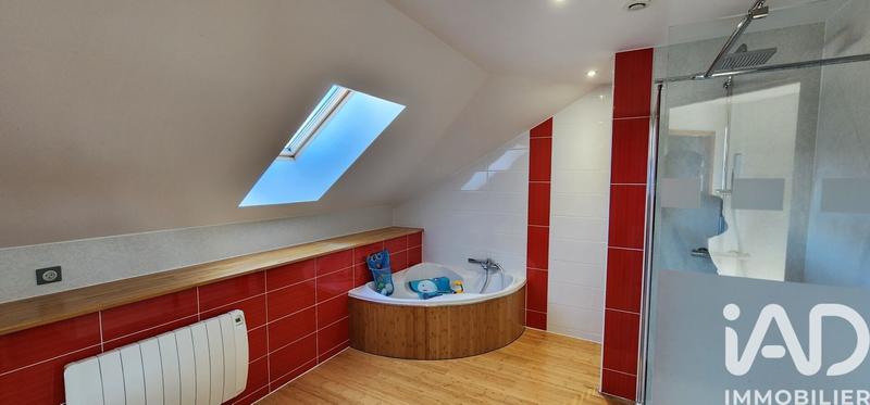 Maison - 190 m² - 7 pièces