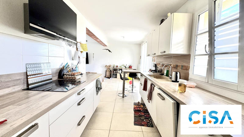 Maison traditionnelle - 106 m² - 5 pièces