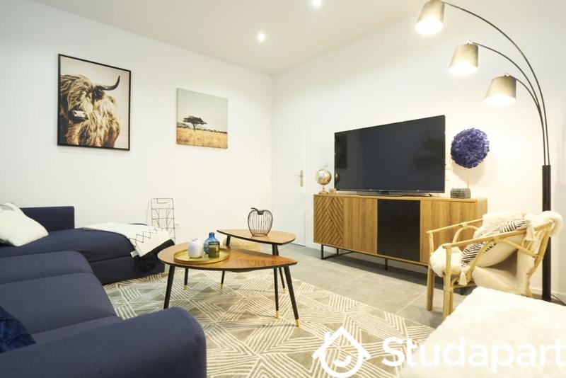 Chambre - 14 m² - 1 pièce