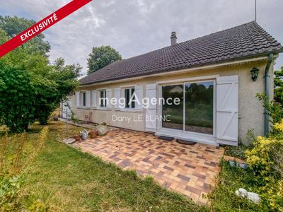 Maison - 93 m² - 5 pièces