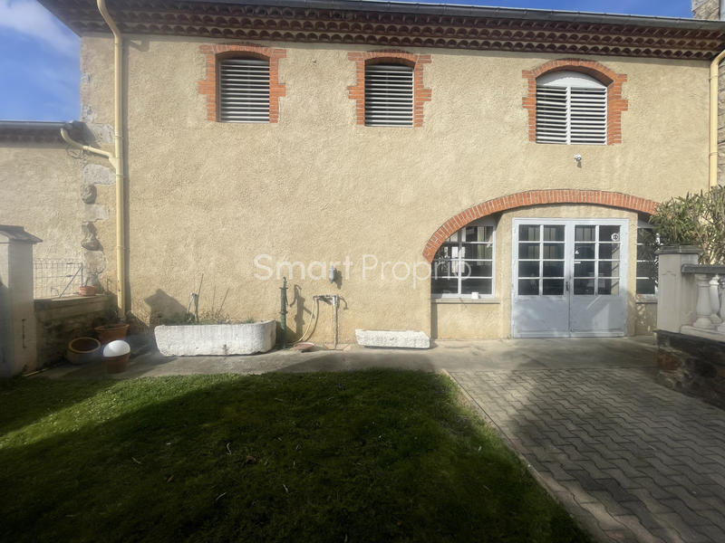 Propriété - 222 m² - 7 pièces