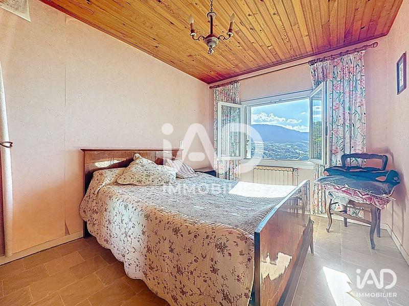 Maison - 96 m² - 4 pièces