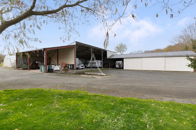 Maison - 148 m² - 8 pièces