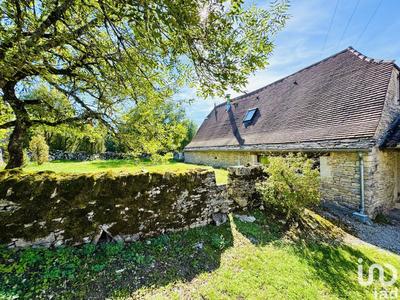 Maison - 200 m² - 6 pièces