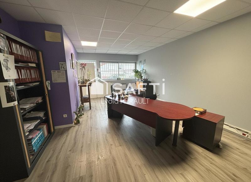 Local commercial - 908 m² - 6 pièces