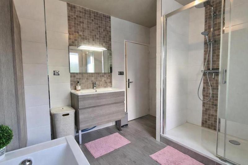 Maison de ville - 138 m² - 7 pièces